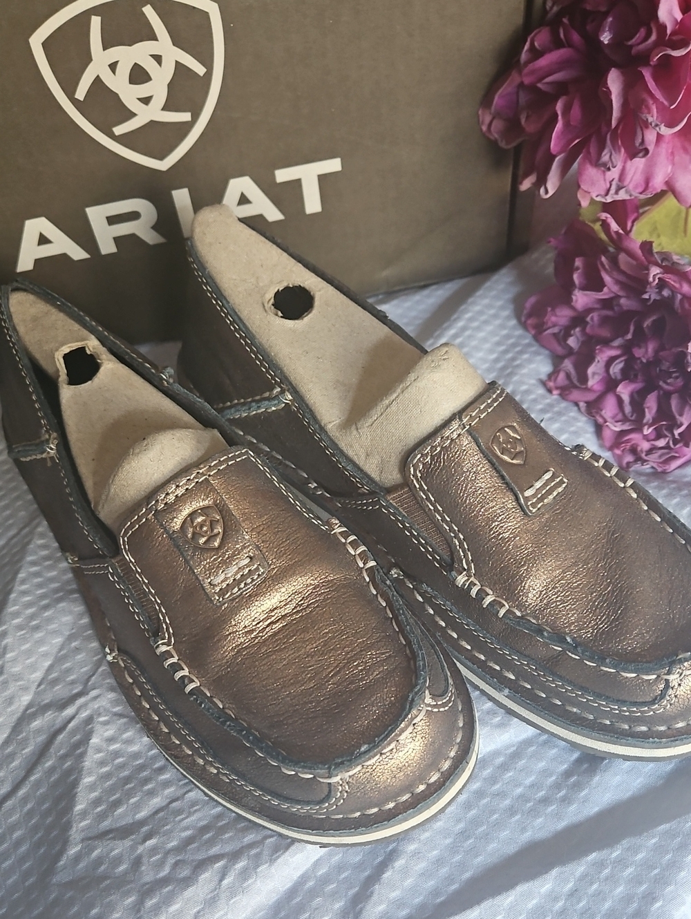 Ariat Bronze Metallic Slip-On Moccasin Loafer Cruisers Womens Size 6